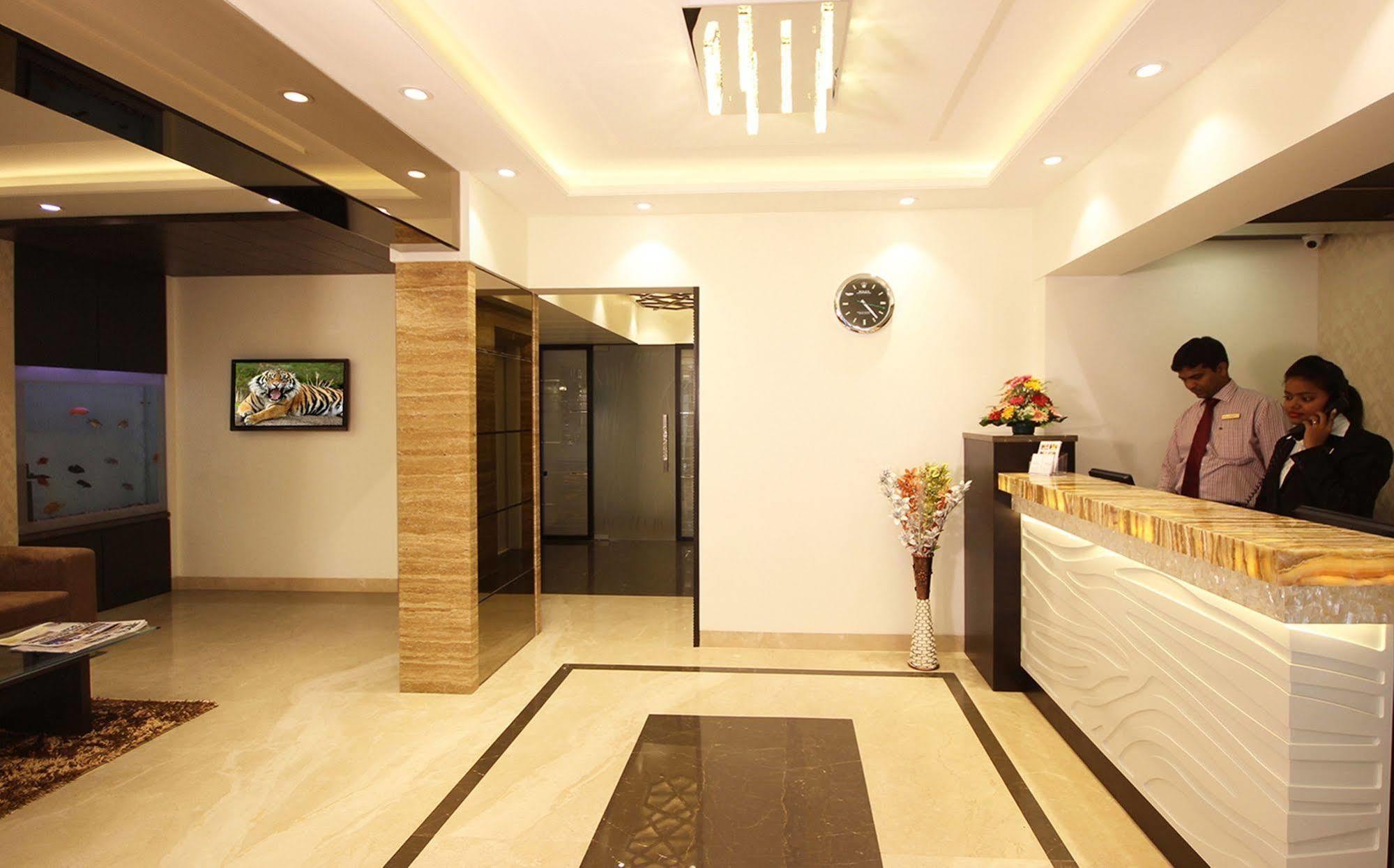 Hotel Columbus Мумбаї Екстер'єр фото